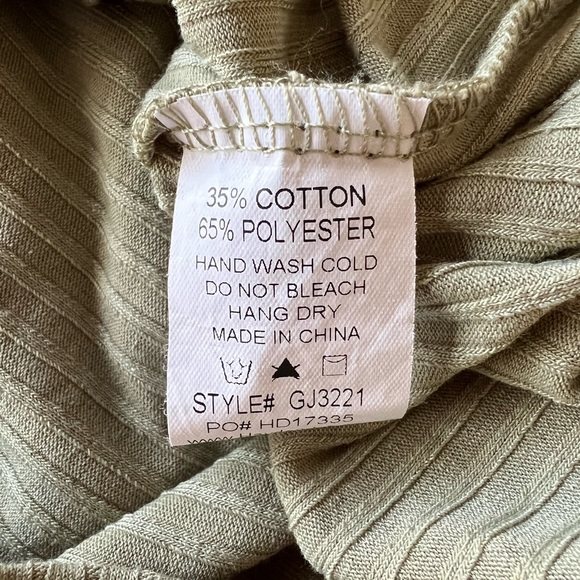 Bundle of 2 Hayden Girl’s Tops - Picture 10 of 13